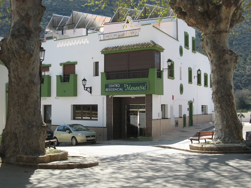 Centro Residencial de personas Mayores El Manantial — foto 1