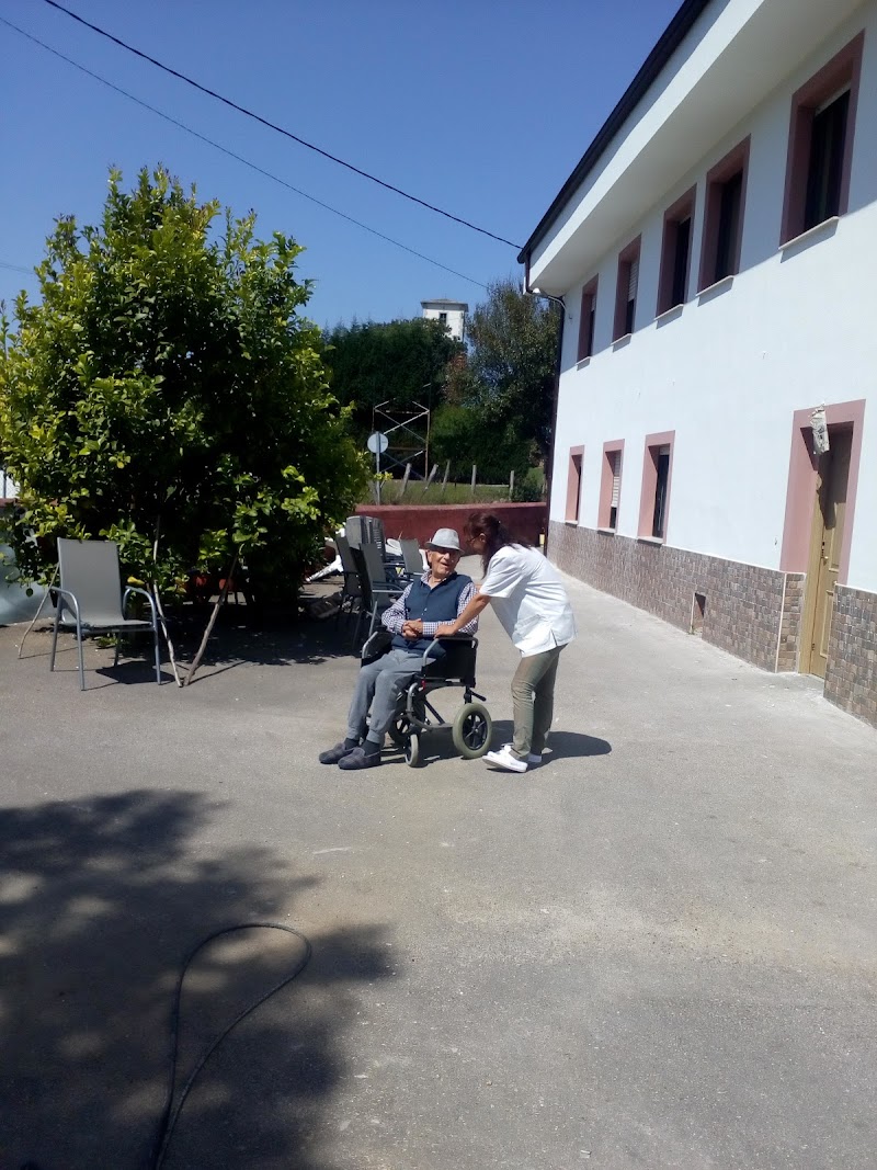 Residencia La Familia — foto 1