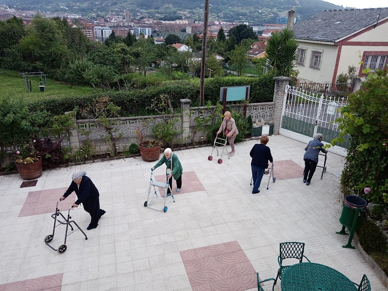 Residencia La Rosaleda — foto 7