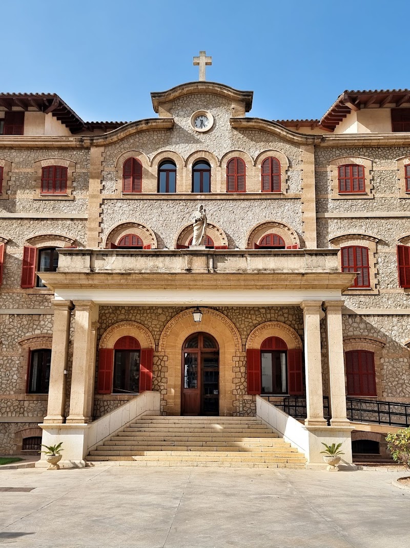 Casa de ancianos Hermanitas de los Pobres — foto 2