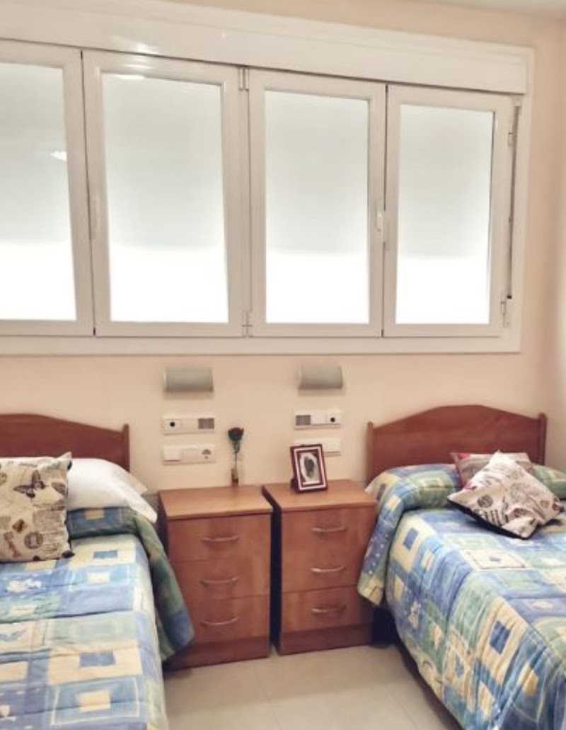 Centre Residencial Santa Rosalia — foto 1