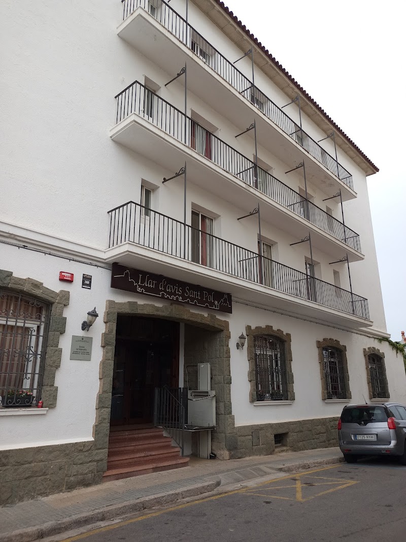 Llar d'avis Sant Pol — foto 1