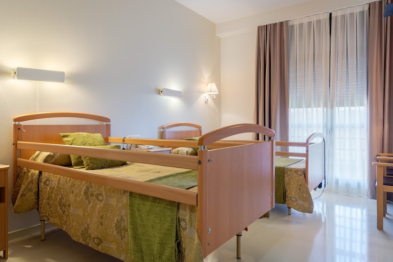 Sanitas Residencial Loramendi — foto 2