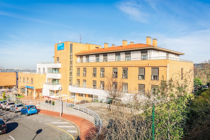 Sanitas Residencial Loramendi — foto 4