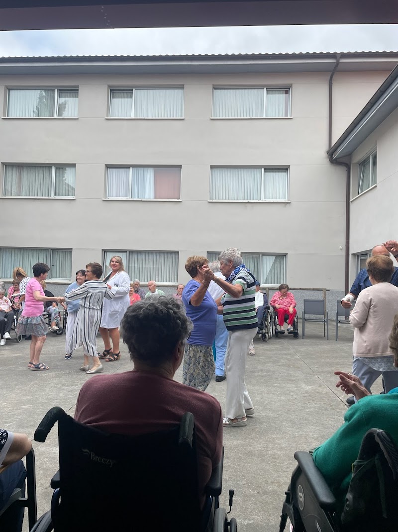 Residencia y apartamentos tutelados Loiu Gurena — foto 3