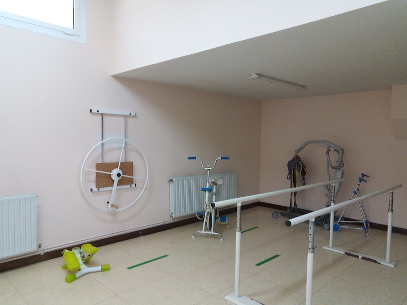 Hogar Residencial de la Tercera Edad El Salvador — foto 2