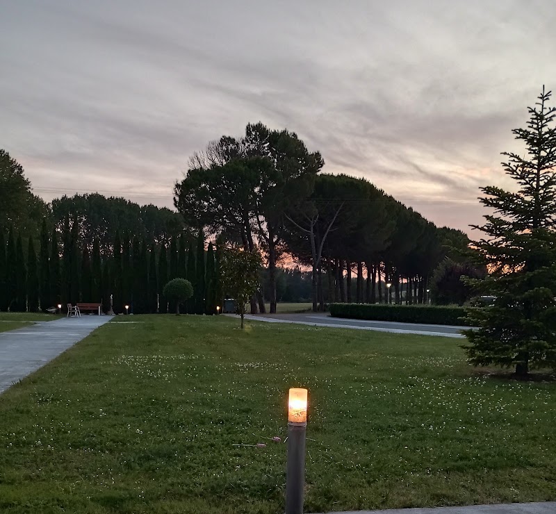 Residencia de ancianos Sagrada Familia — foto 9