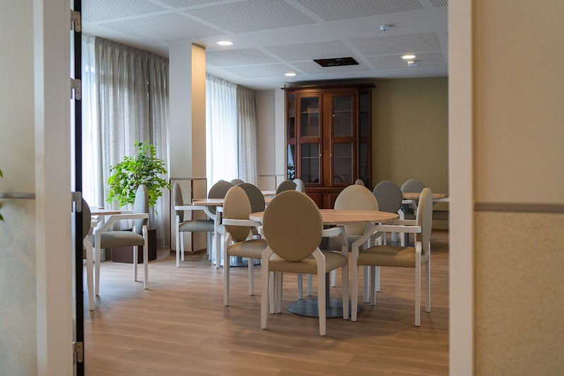 Centro Residencial La Pereda — foto 5