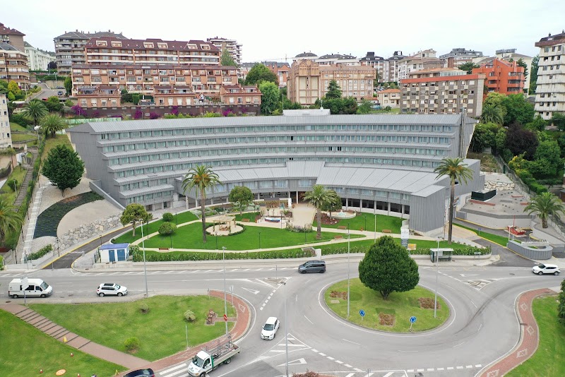 Centro Residencial La Pereda — foto 7