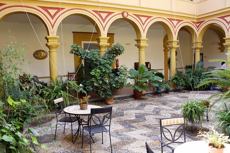 Residencia de mayores Santísima Trinidad — foto 1