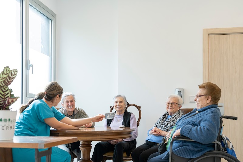 Residencia y Vivienda comunitaria Raiola O Horreo — foto 6