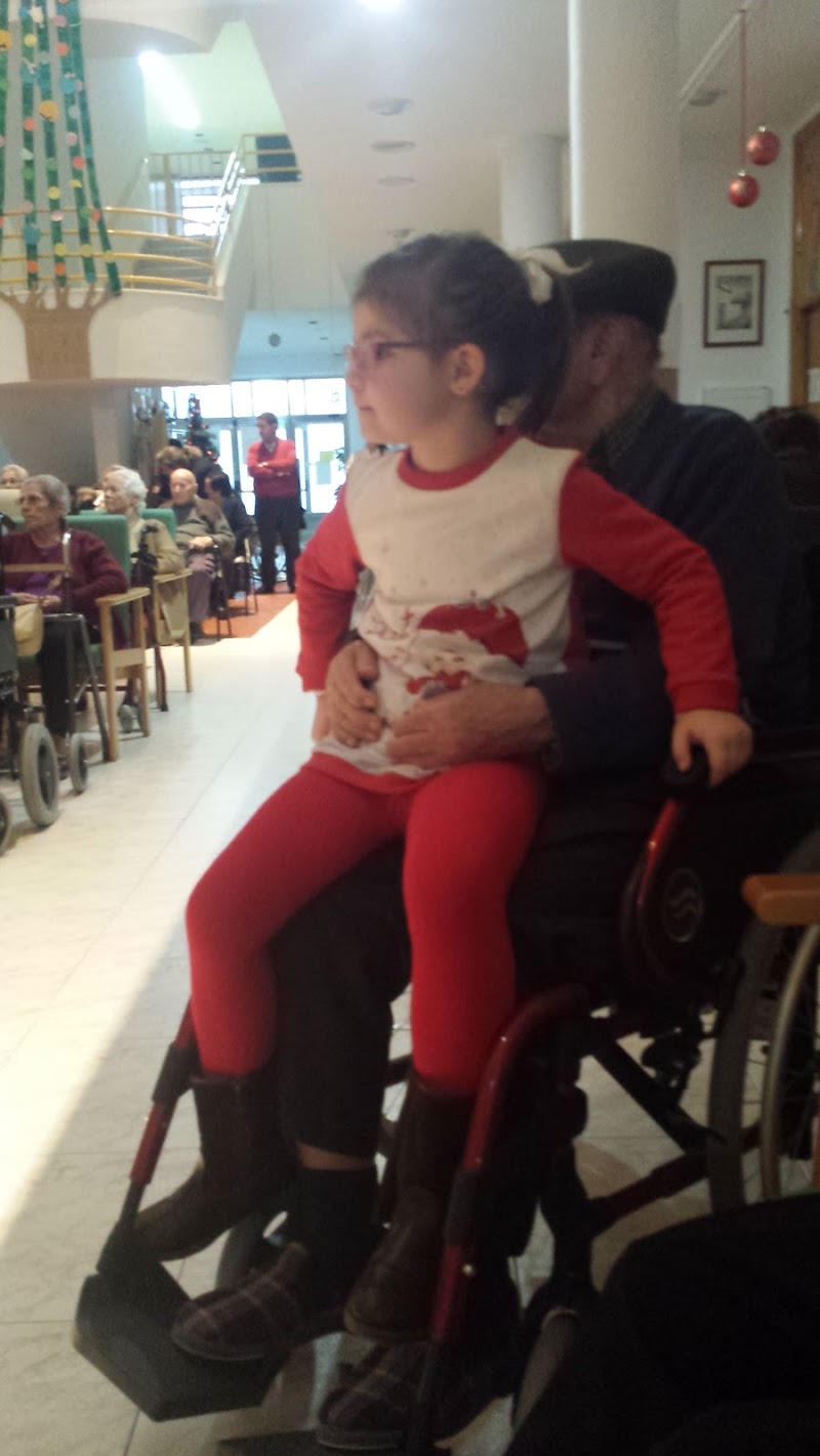 Residencia Ancianos San Ramón y La Milagrosa — foto 2