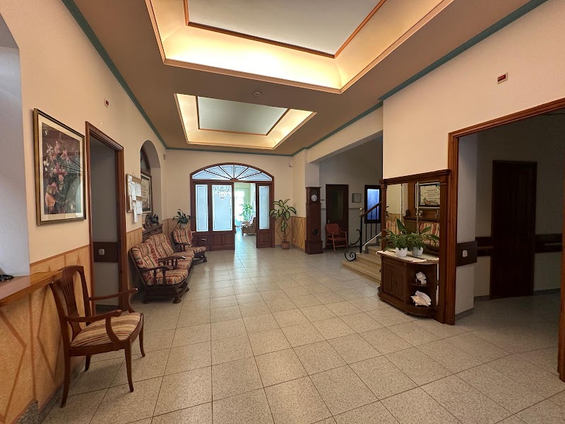 Residencia Nuestra Señora de Montserrat — foto 3