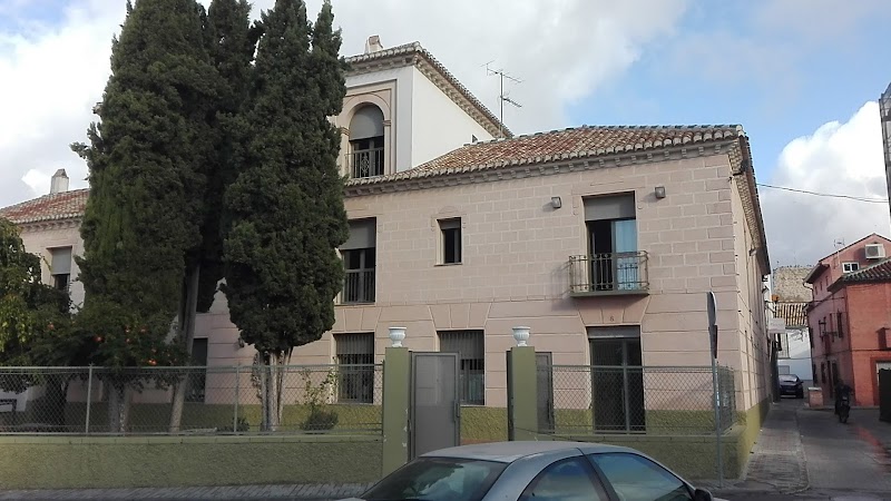 Residencia de ancianos de la Fundación San Carlos y Santa Margarita — foto 2