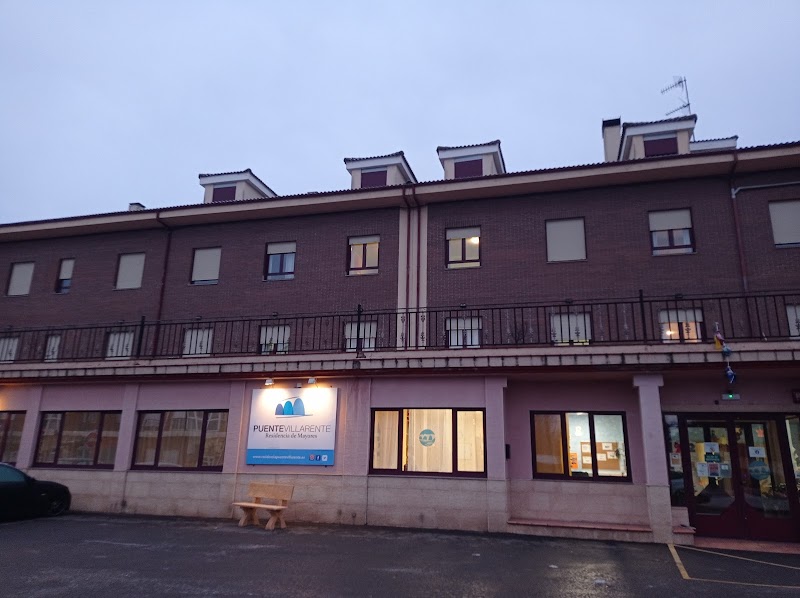 Residencia 3ª Edad Puente Villarente — foto 1