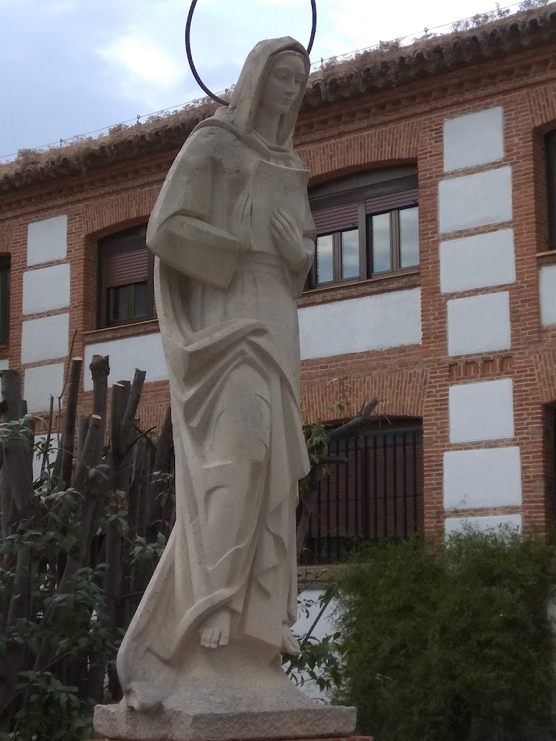 Residencia de personas mayores Santa María del Silencio - Cáritas — foto 4
