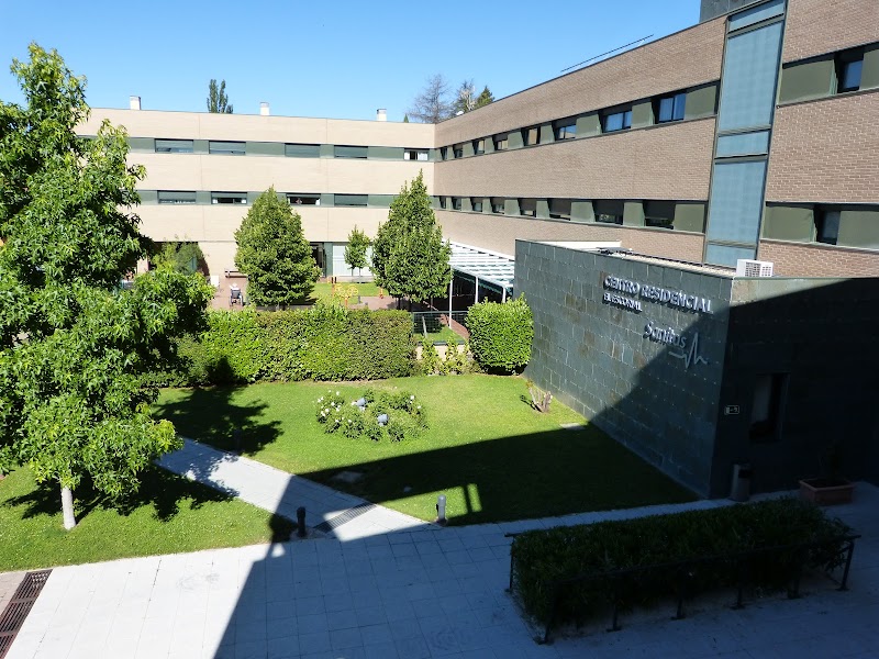 Centro Residencial Sanitas El Escorial — foto 8