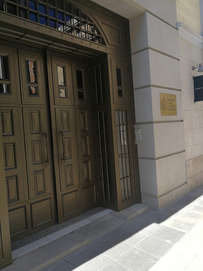 Residencia Hermanitas de los Ancianos Desamparados — foto 1