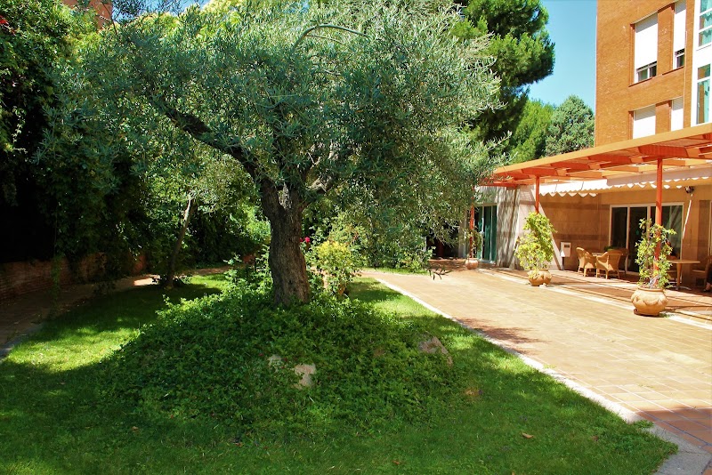 Ballesol Parque Almansa - Apartamentos — foto 8