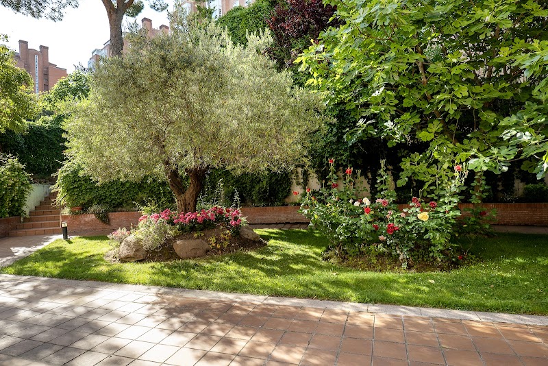 Ballesol Parque Almansa - Apartamentos — foto 9