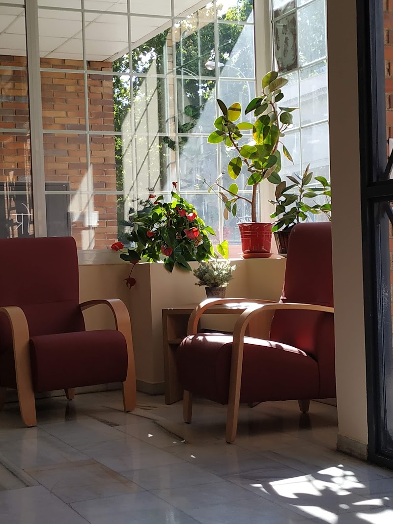 Residencia Justo Dorado — foto 1