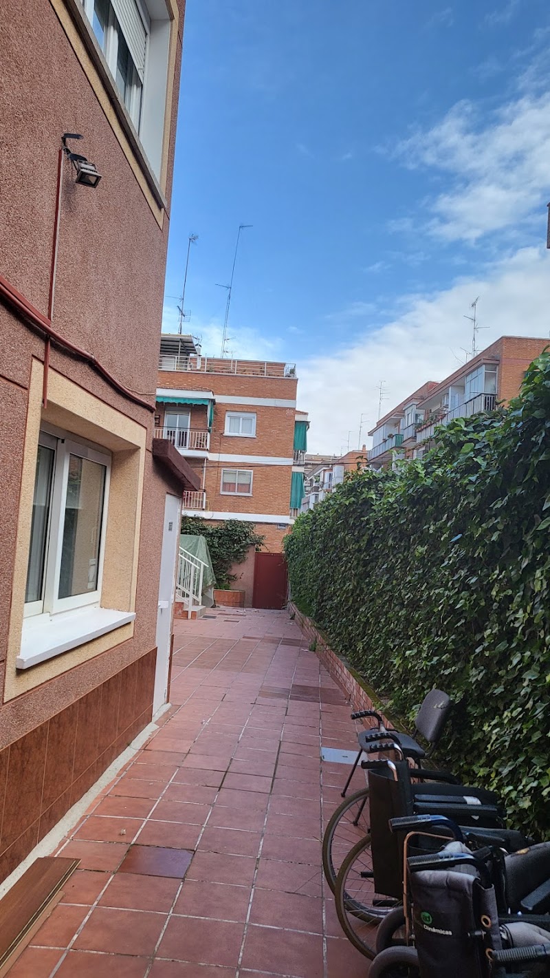 Residencia de 3ª edad Años Dorados III — foto 1