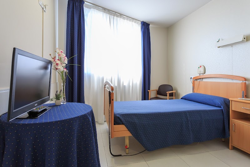 Sanitas Residencial El Mirador — foto 2