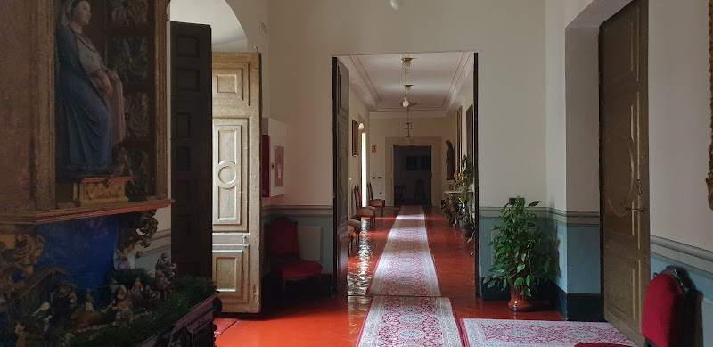 Residencia San Bernabé y San Antolín — foto 9