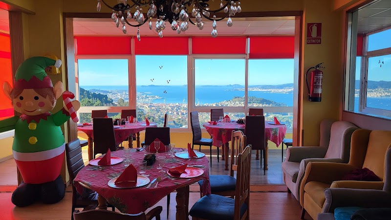 Vivienda comunitaria Virgen del Rocío I y II — foto 2