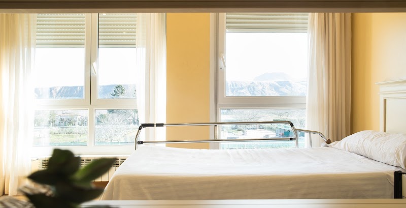 Residencia de personas mayores Montesclaros — foto 2