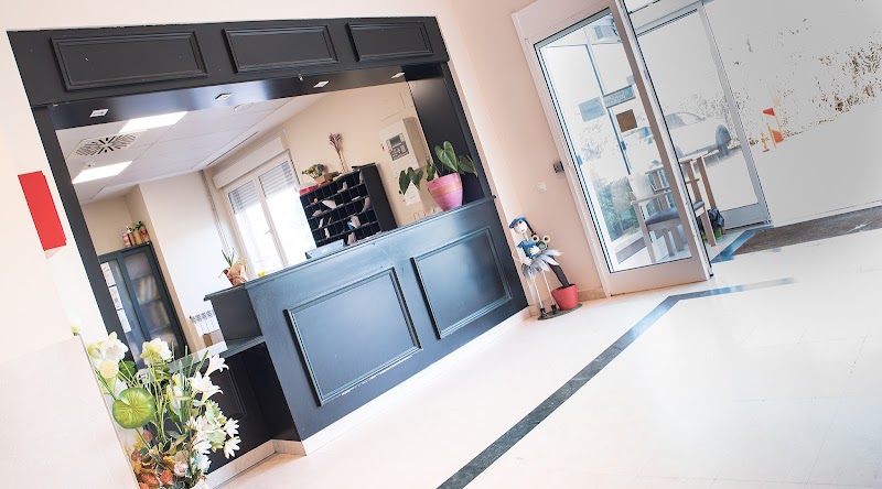 Residencia de personas mayores Montesclaros — foto 4