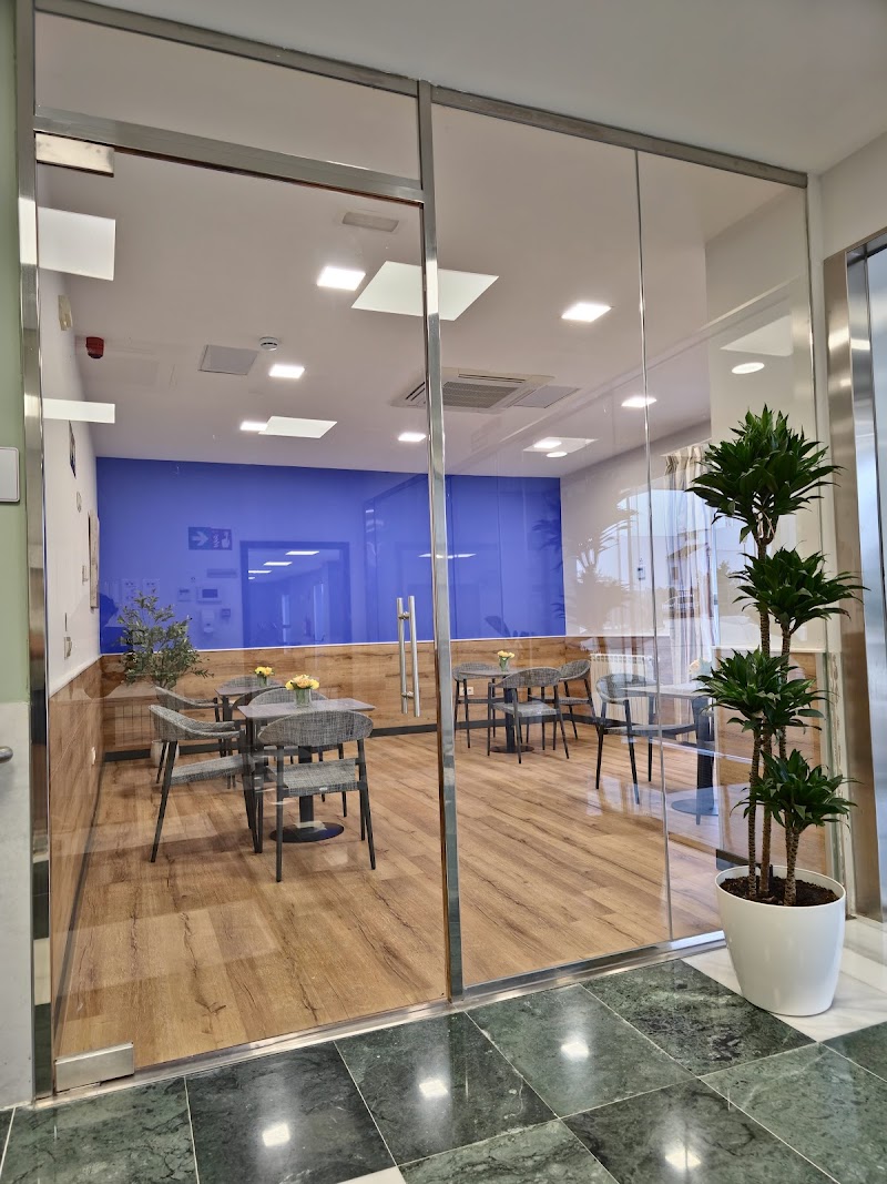 Residencia de mayores San Fernando y Santa Elisa — foto 9