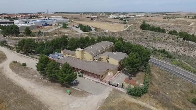 Residencia de 3ª Edad Virgen de la Vega — foto 9