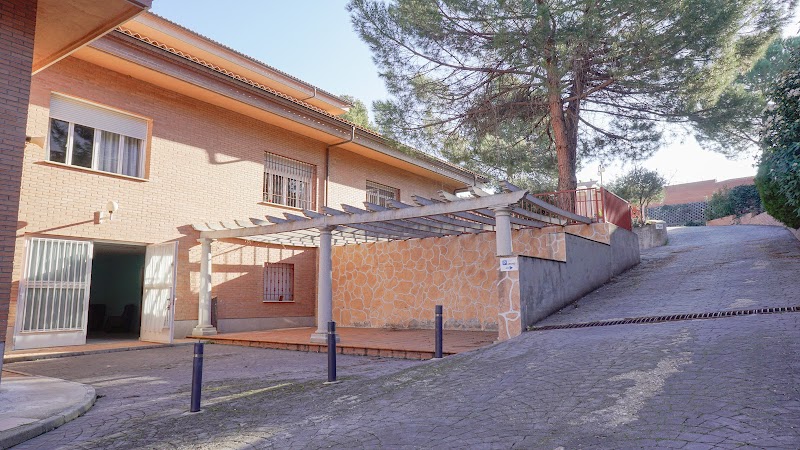 Residencia de 3ª Edad Madre Genoveva