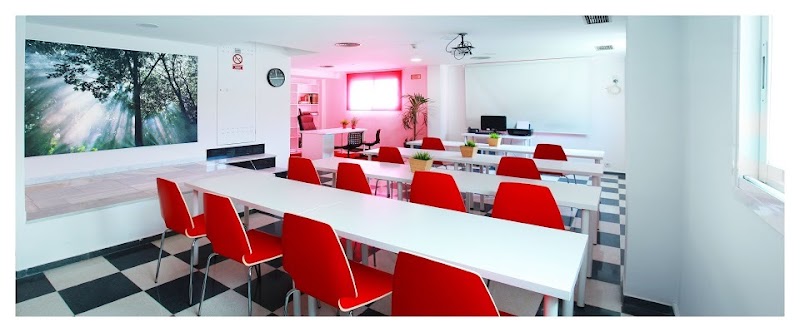 Residencia de 3ª Edad Santa Paola — foto 3