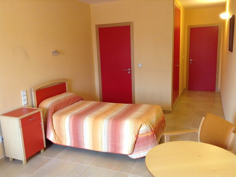 Residencia de personas mayores Villa del Tratado — foto 5