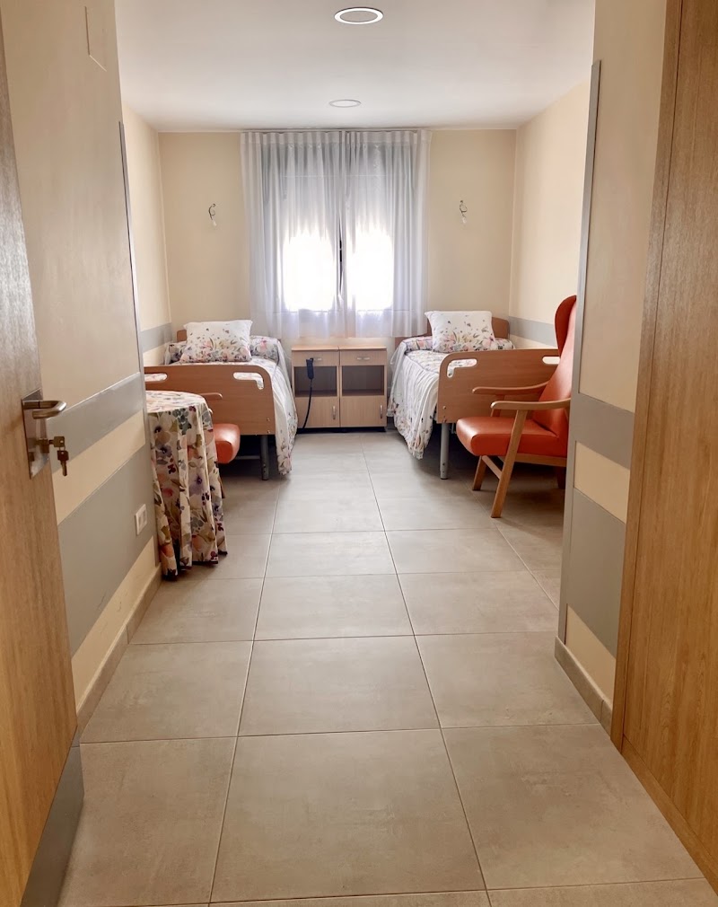 Residencia de ancianos Virgen del Milagro — foto 2