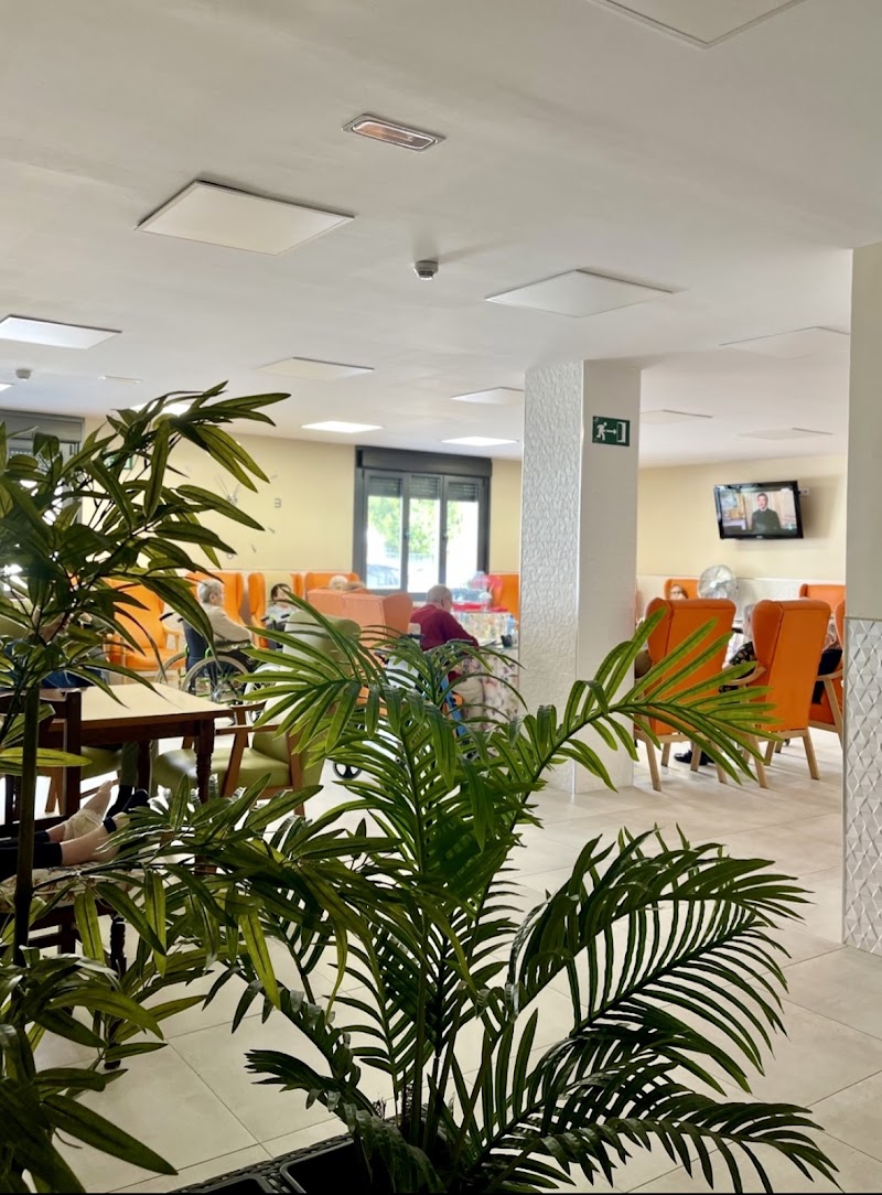 Residencia de ancianos Virgen del Milagro — foto 5