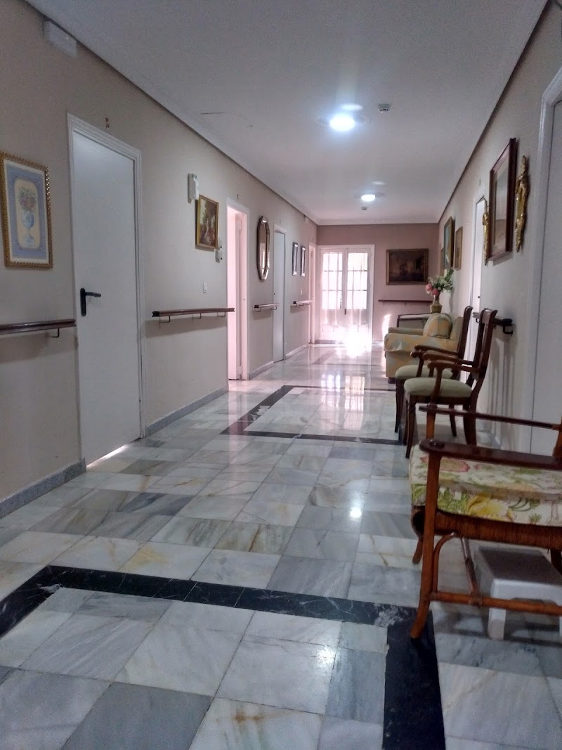 Servicio de estancia diurna de la Residencia María Auxiliadora — foto 8