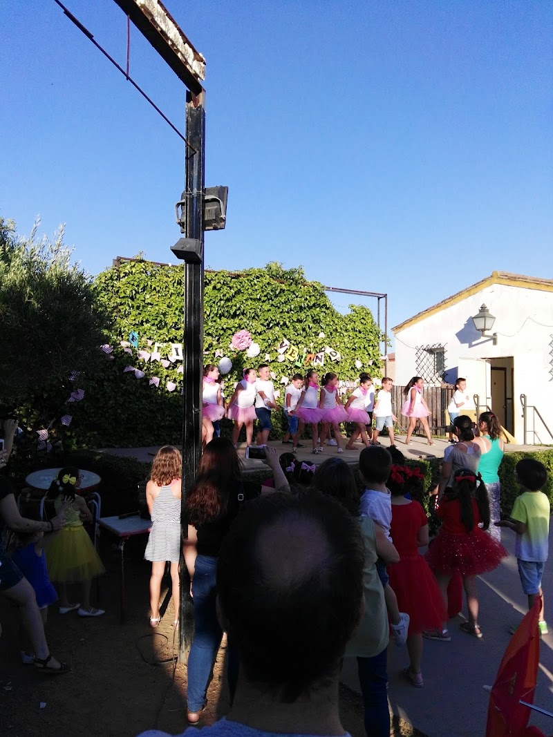 Servicio de estancia diurna de la Residencia María Auxiliadora — foto 10