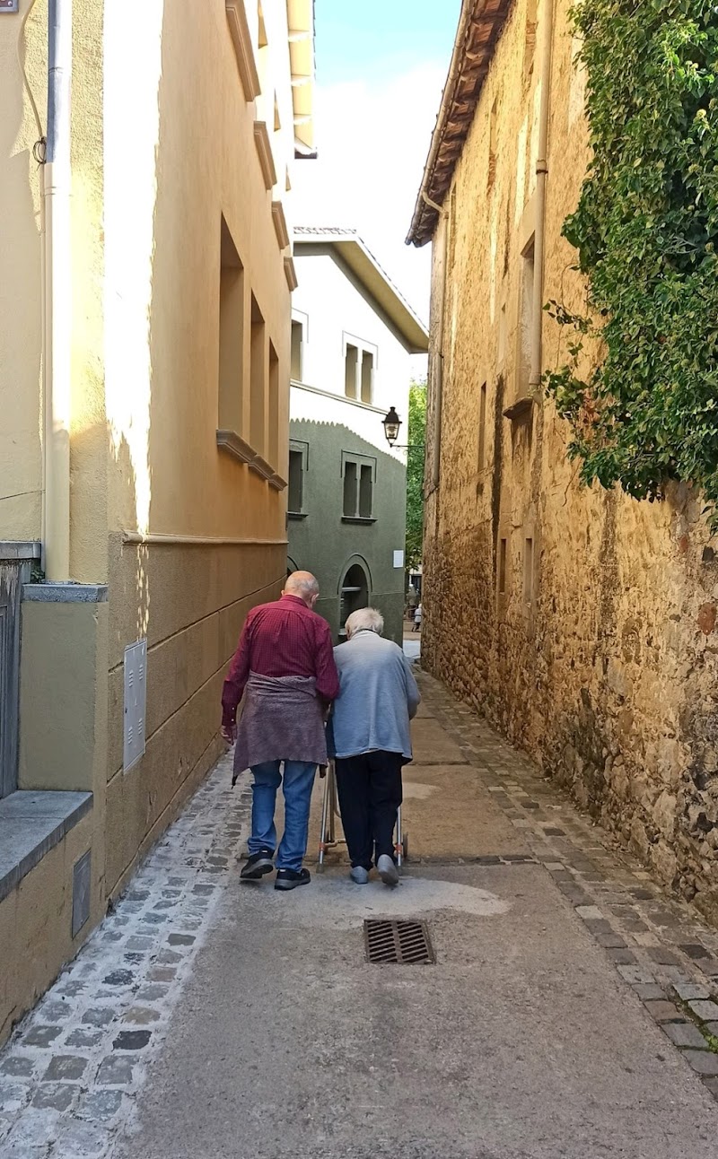 Centre de Serveis a la gent gran de Sant Feliu de Pallerols — foto 2
