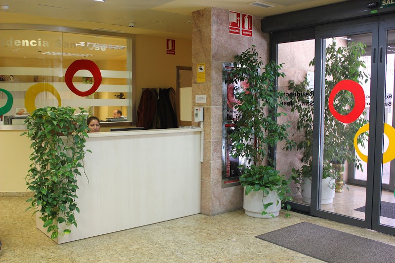 Servicio de estancia diurna de la Residencia de ancianos San José — foto 8