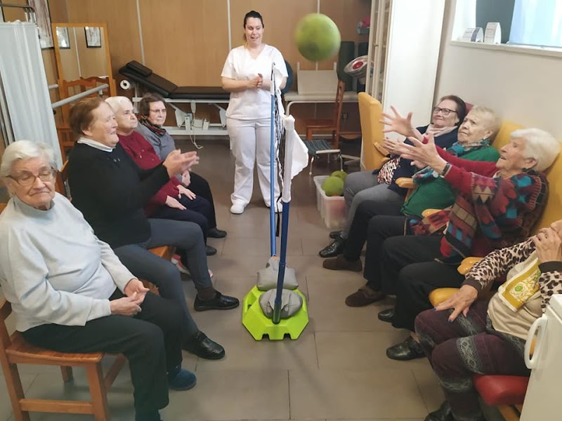 Centro de día para mayores Virgen de los Reyes — foto 8