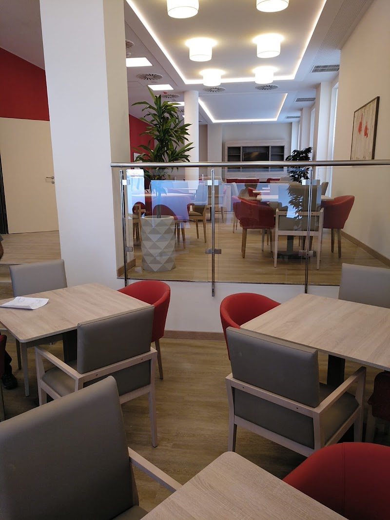 Centro de día Emera Macarena — foto 9