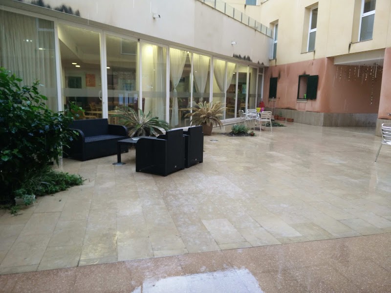 Centre de dia Casa del Poble del Perelló — foto 2