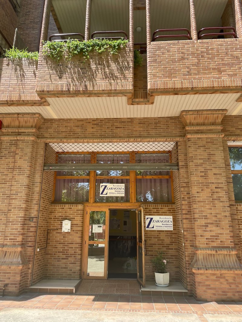 Servicio de la estancia diurna de la Residencia Zaragoza — foto 8